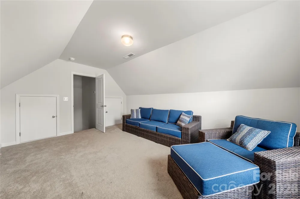 3229 Creek Bend Court Sherrills Ford, NC 28673