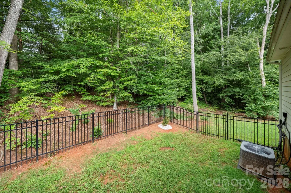 3229 Creek Bend Court Sherrills Ford, NC 28673