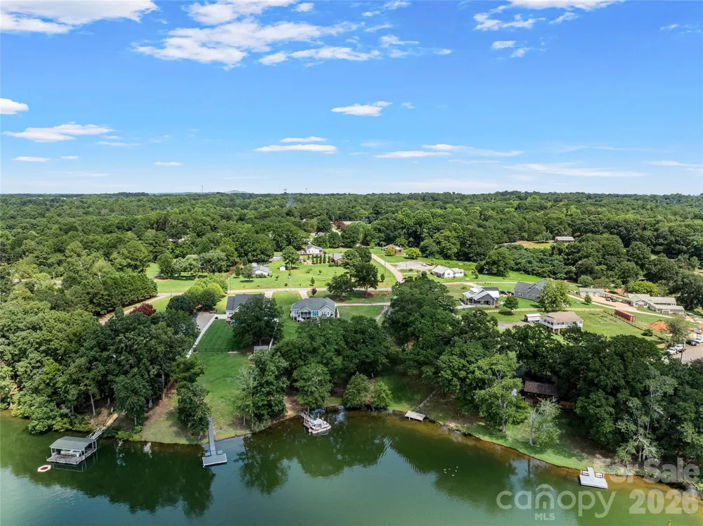 105 Michelle Drive Chesnee, SC 29323