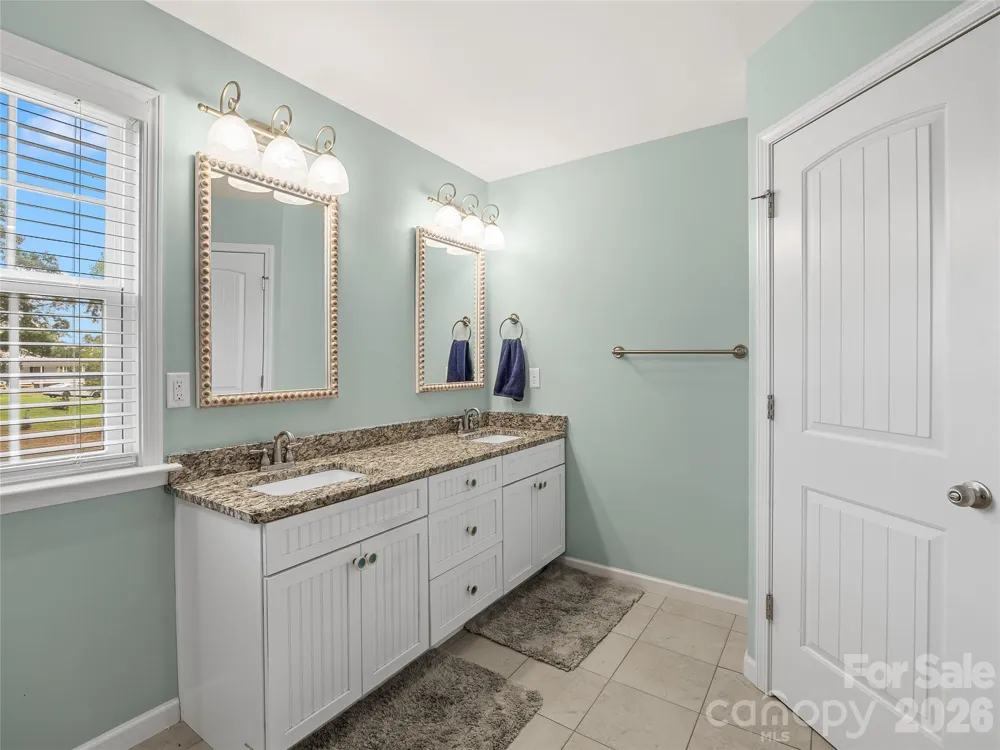 105 Michelle Drive Chesnee, SC 29323