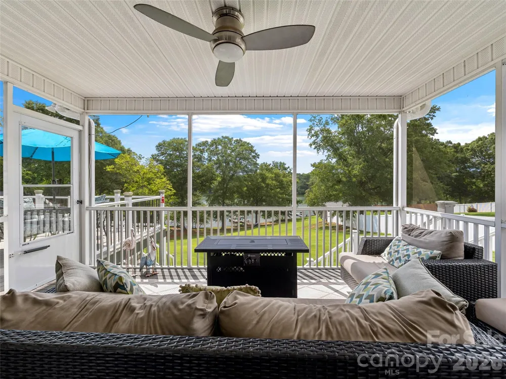 105 Michelle Drive Chesnee, SC 29323