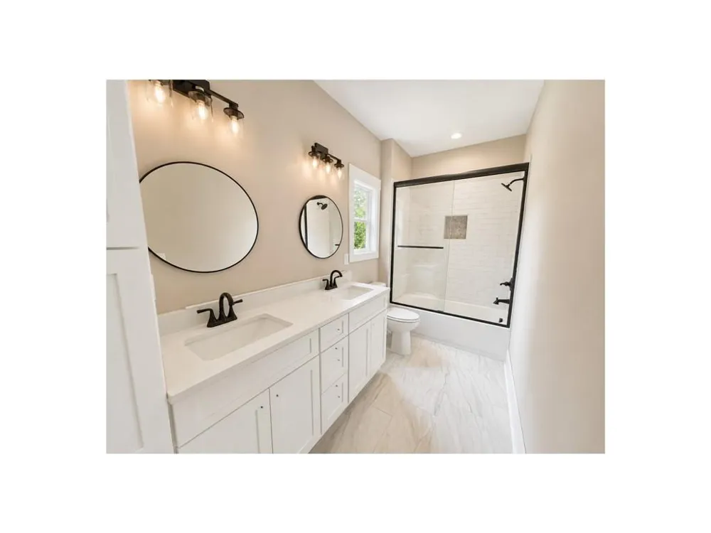 214 Signing Tree Trail Clarkesville, GA 30523