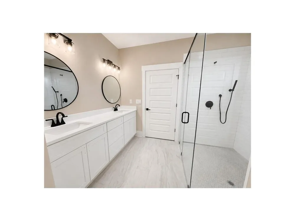 214 Signing Tree Trail Clarkesville, GA 30523