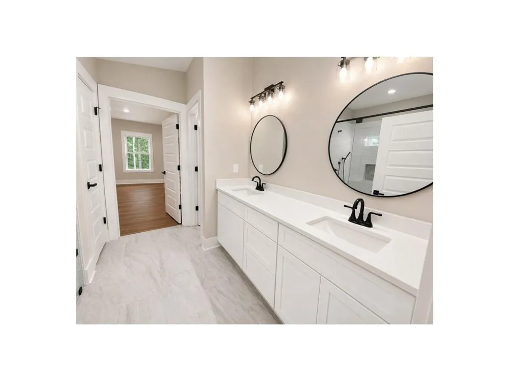 214 Signing Tree Trail Clarkesville, GA 30523