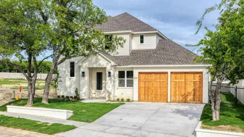 208 Park Villa Lane