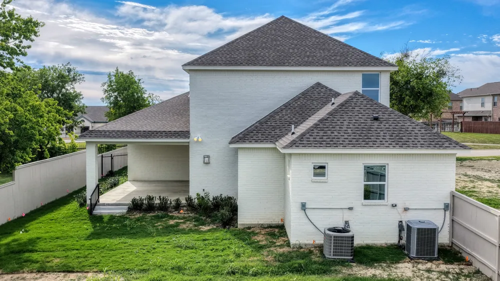 208 Park Villa Lane Aledo, TX 76008