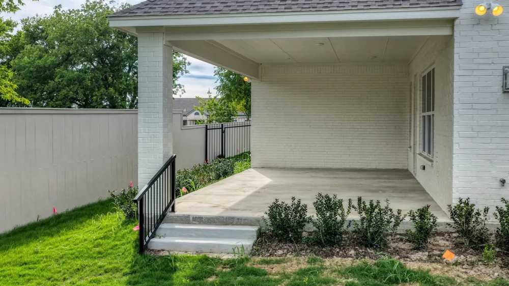 208 Park Villa Lane Aledo, TX 76008