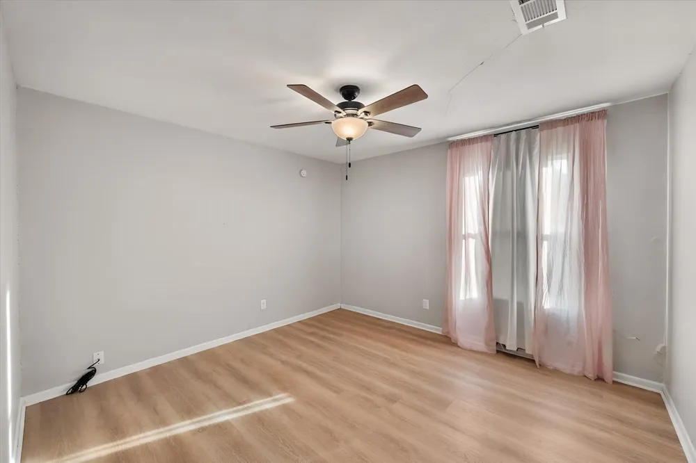 2604 Fairmont Circle Corsicana, TX 75110