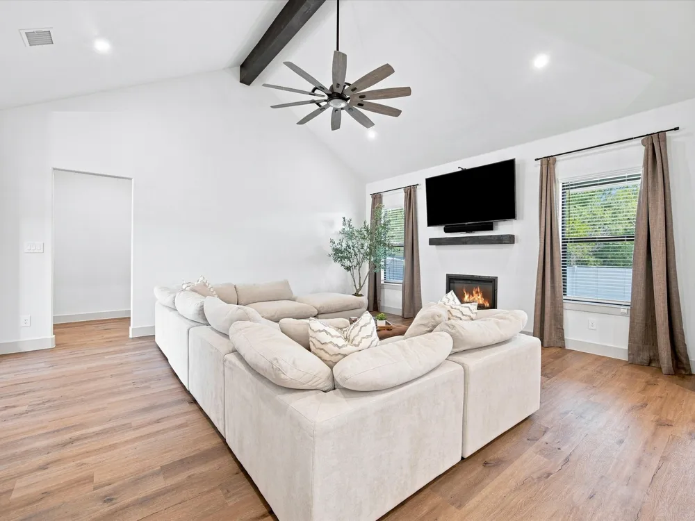 4000 Life Drive Weatherford, TX 76088