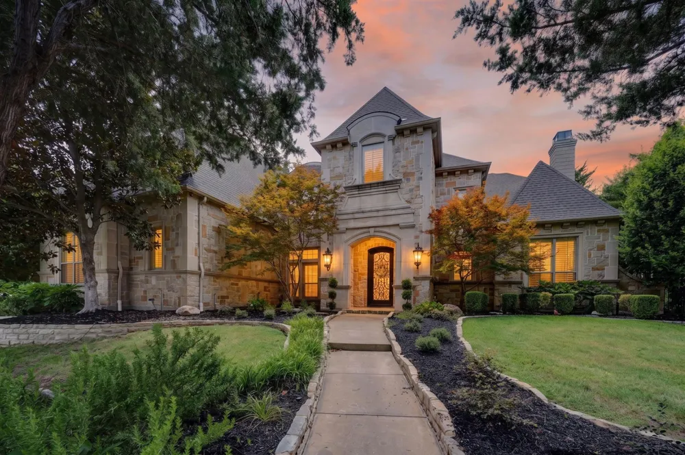 117 Mallard Crossing Heath, TX 75032