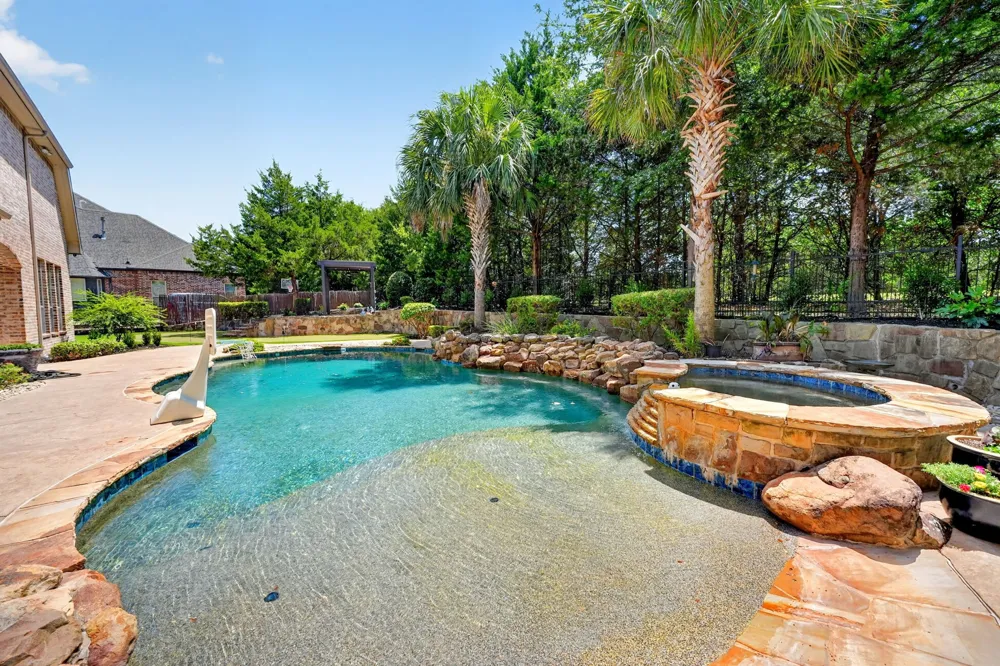 117 Mallard Crossing Heath, TX 75032