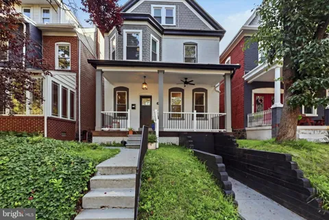 705 W 19TH STREET