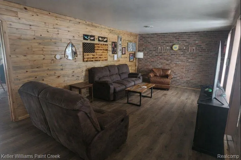 22545 Pleasant Valley Road Hillman Township, MI 49746