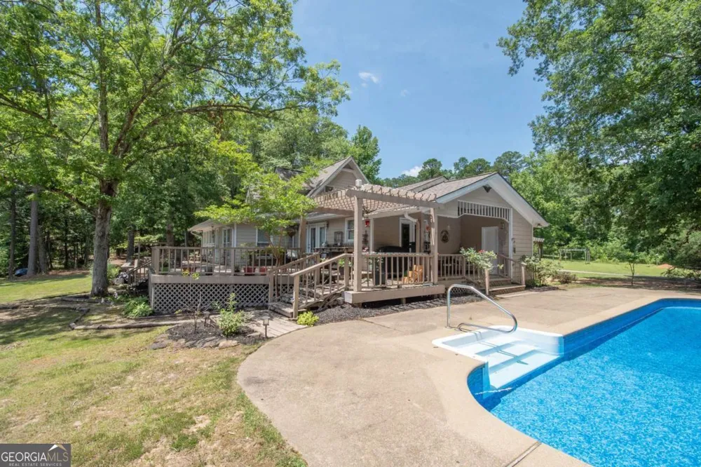 4973 Greenville RD LaGrange, GA 30241