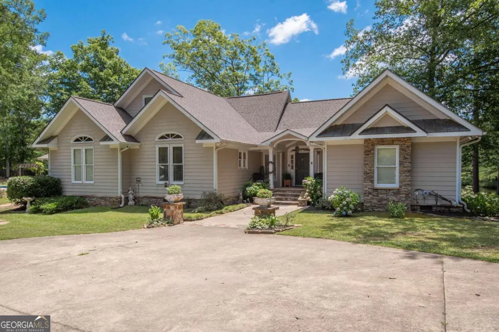 4973 Greenville RD LaGrange, GA 30241