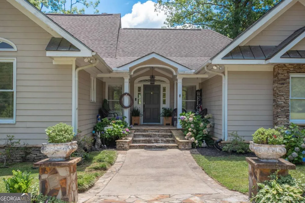 4973 Greenville RD LaGrange, GA 30241