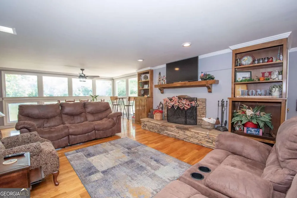 4973 Greenville RD LaGrange, GA 30241