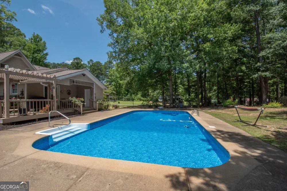 4973 Greenville RD LaGrange, GA 30241