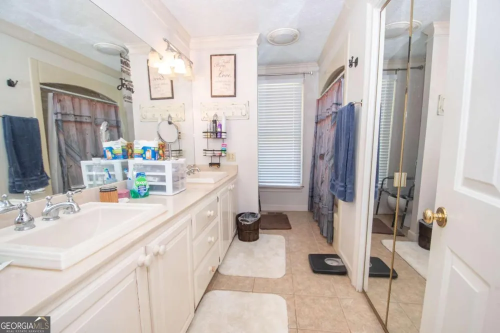 4973 Greenville RD LaGrange, GA 30241
