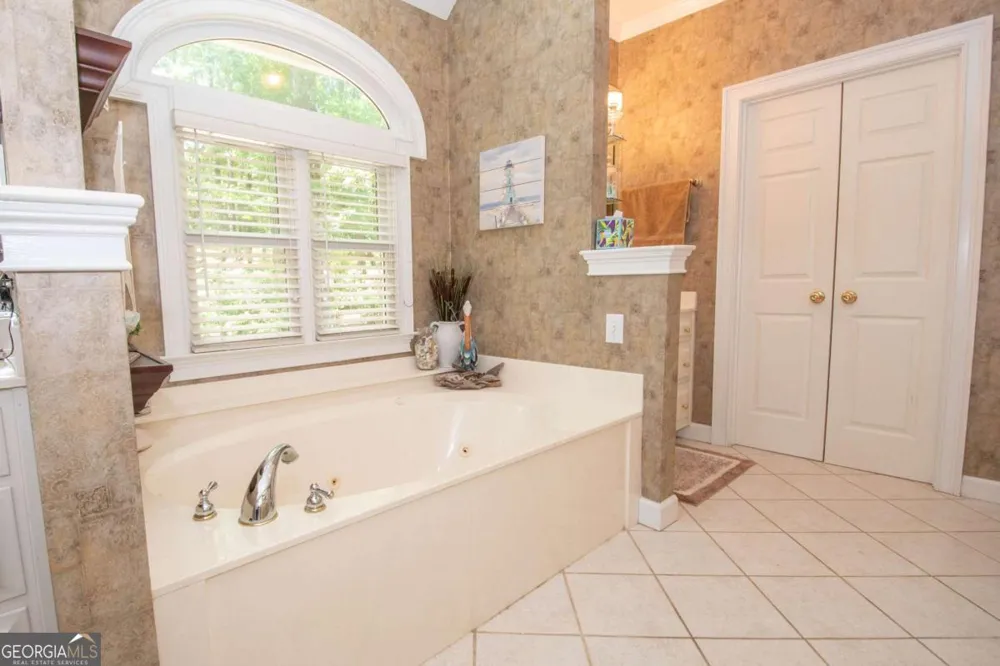 4973 Greenville RD LaGrange, GA 30241