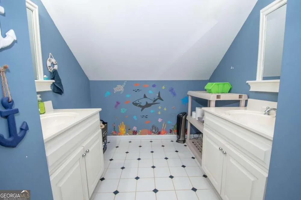 4973 Greenville RD LaGrange, GA 30241