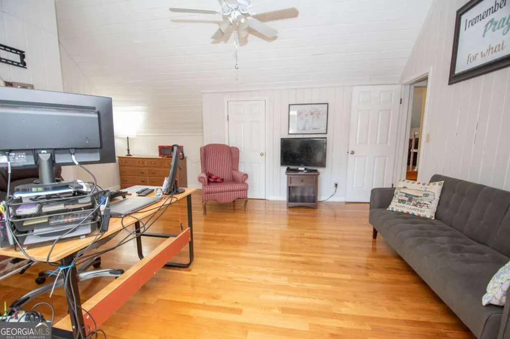 4973 Greenville RD LaGrange, GA 30241
