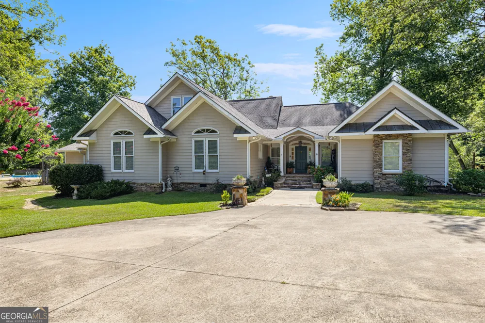 4973 Greenville RD LaGrange, GA 30241