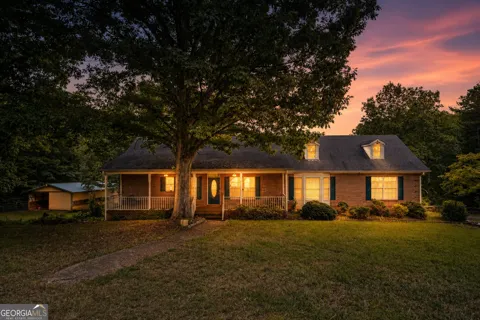 25 Loon Lane