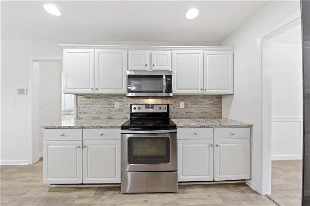 208 Foxdale Court LaGrange, GA 30240