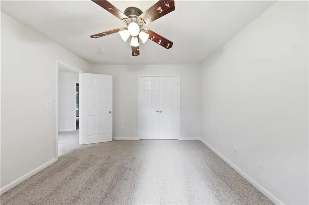 208 Foxdale Court LaGrange, GA 30240