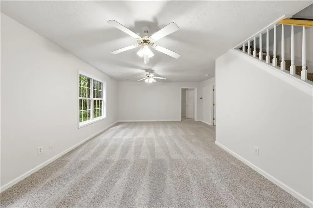 208 Foxdale Court LaGrange, GA 30240