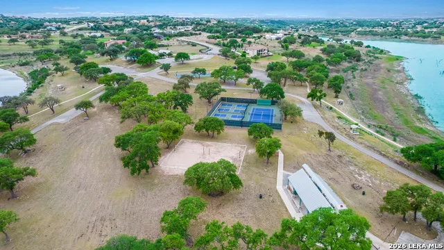 514 Canyon Rock Dr Spring Branch, TX 78070