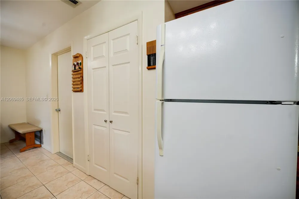 7516 Taft St Hollywood, FL 33024