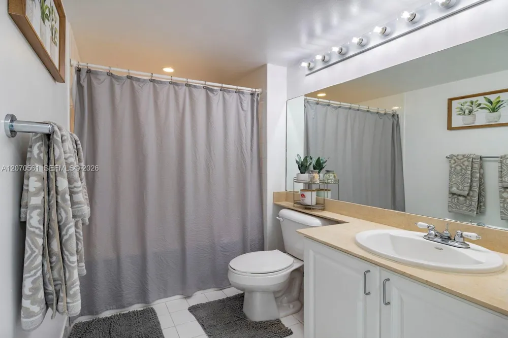 90 Alton Rd #1005 Miami Beach, FL 33139