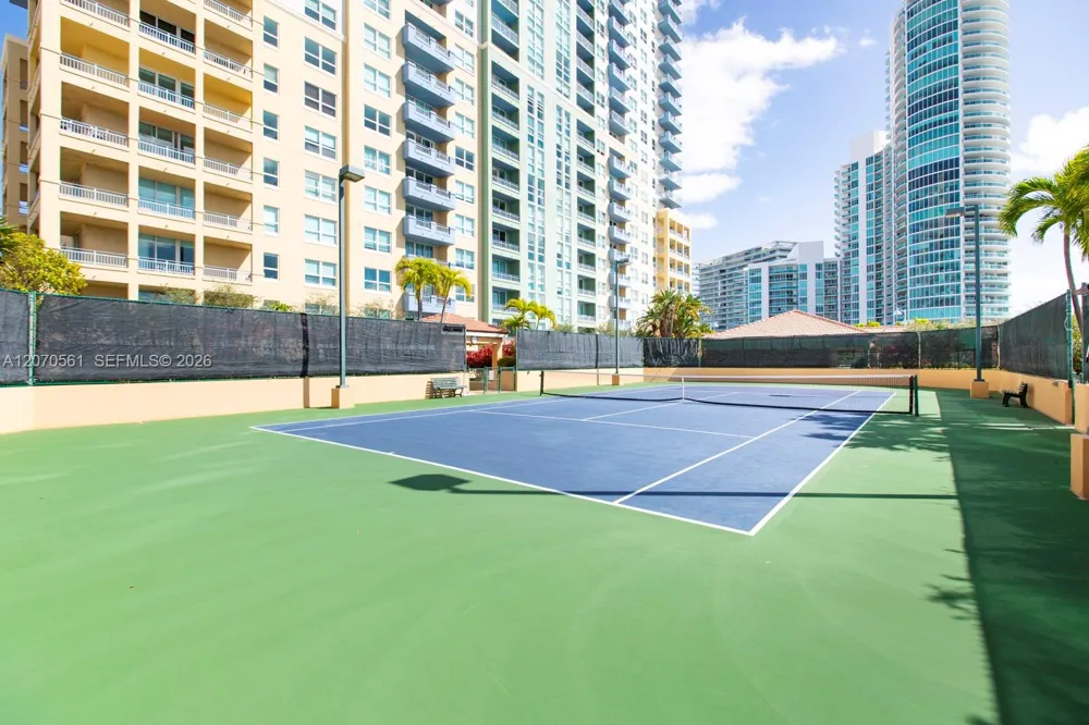 90 Alton Rd #1005 Miami Beach, FL 33139