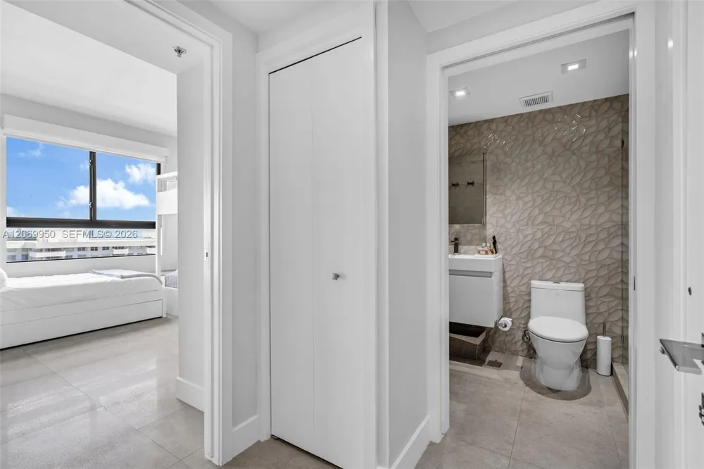 251 Crandon Blvd #1227 Key Biscayne, FL 33149