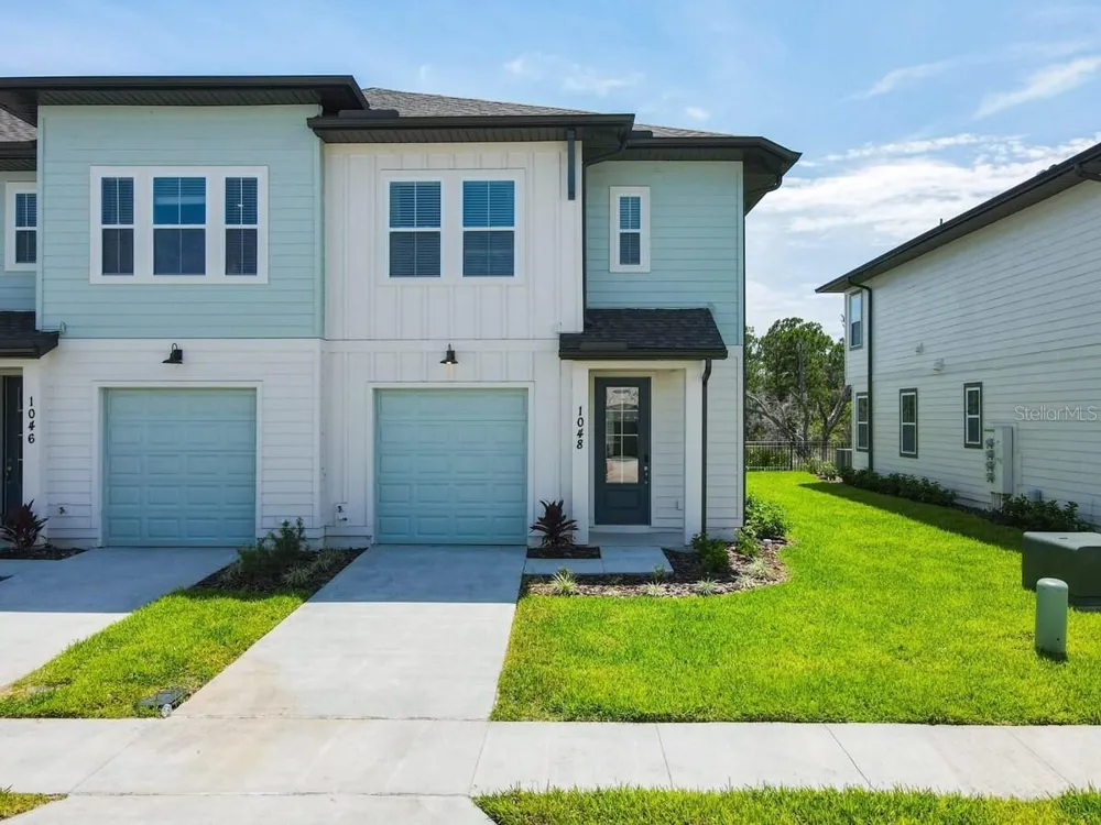 1048 PLANTATION LANE Davenport, FL 33896