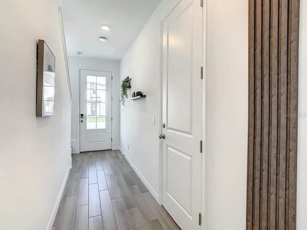1048 PLANTATION LANE Davenport, FL 33896