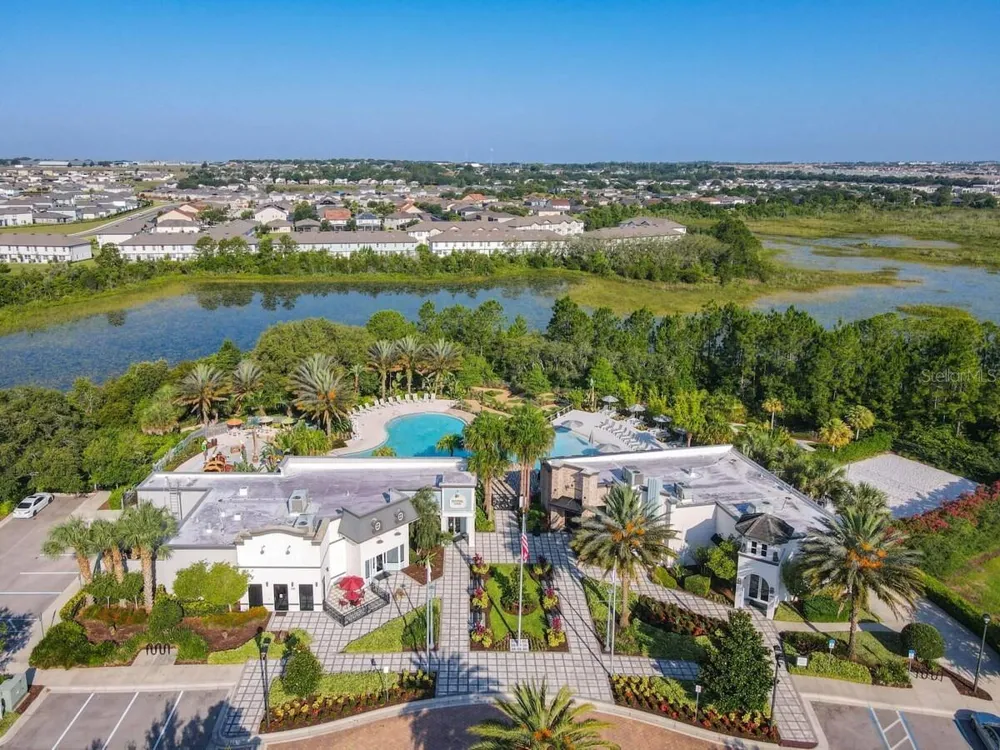 1048 PLANTATION LANE Davenport, FL 33896