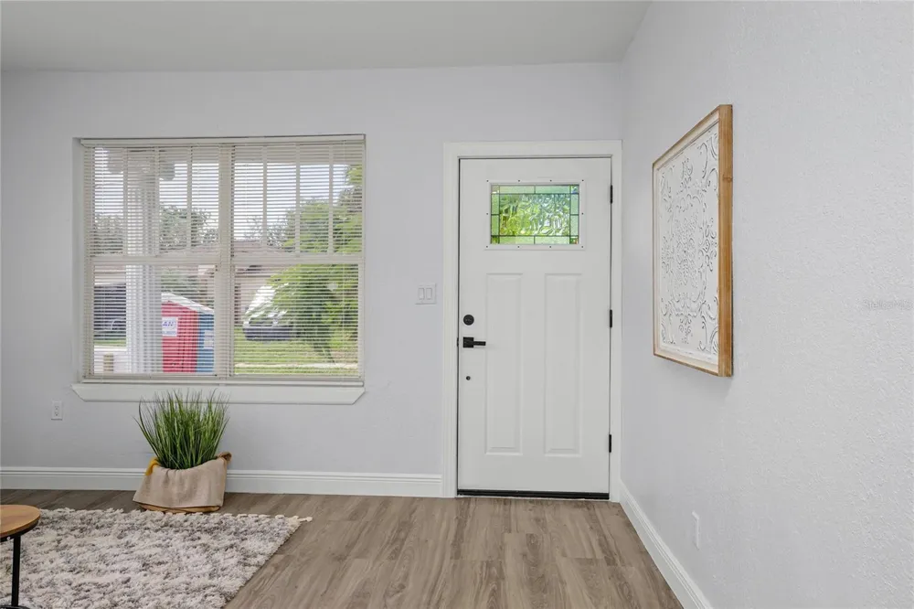 2517 W PALMETTO STREET Tampa, FL 33607
