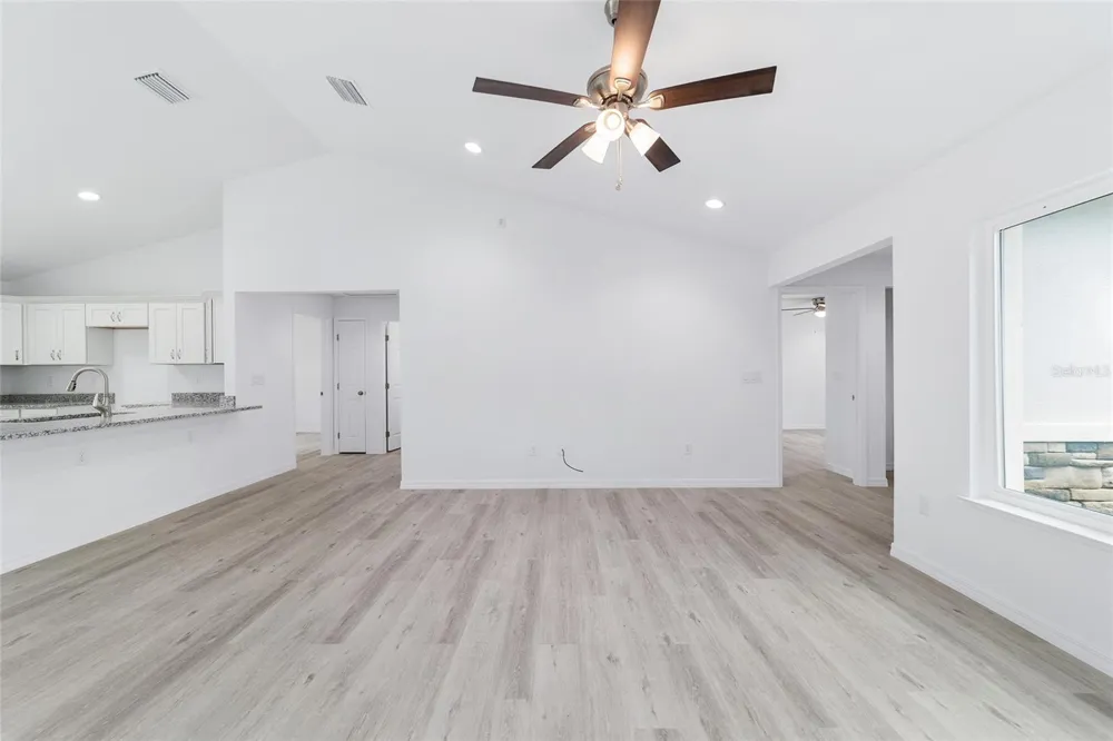 22060 SW NEPTUNE BOULEVARD Dunnellon, FL 34431