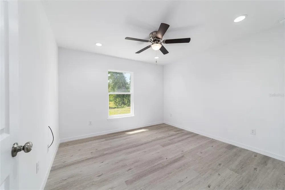 22060 SW NEPTUNE BOULEVARD Dunnellon, FL 34431