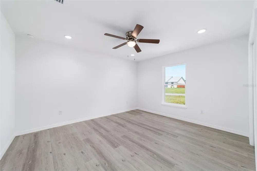 22060 SW NEPTUNE BOULEVARD Dunnellon, FL 34431