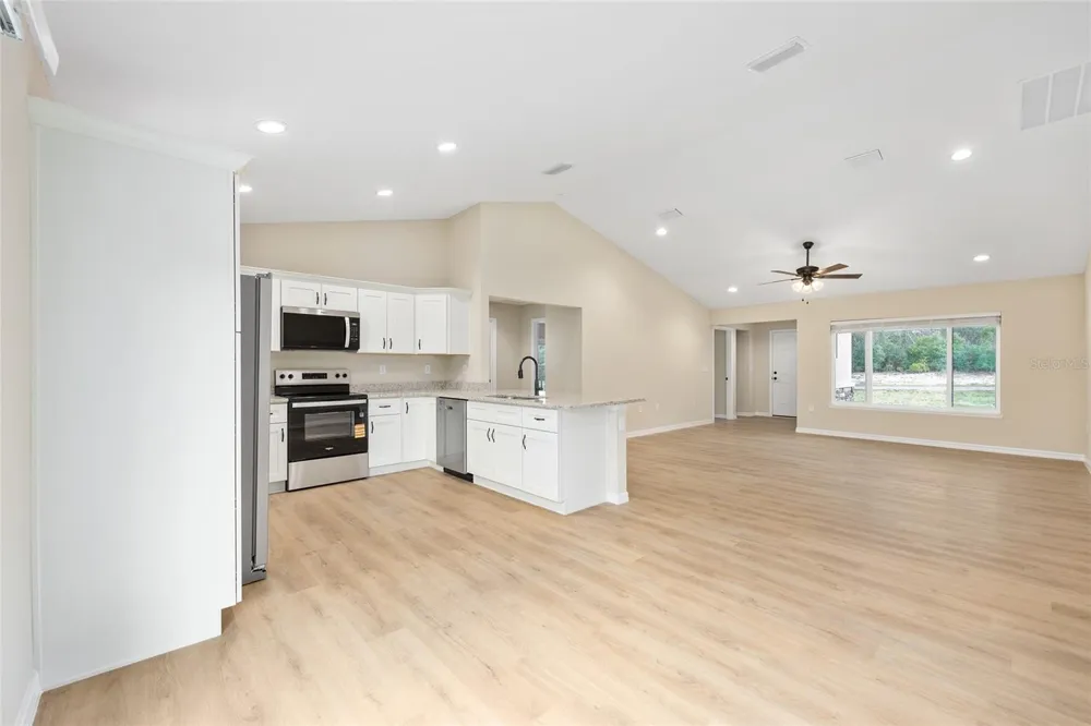 22060 SW NEPTUNE BOULEVARD Dunnellon, FL 34431