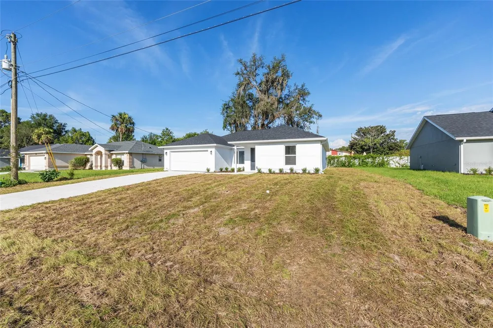 22060 SW NEPTUNE BOULEVARD Dunnellon, FL 34431