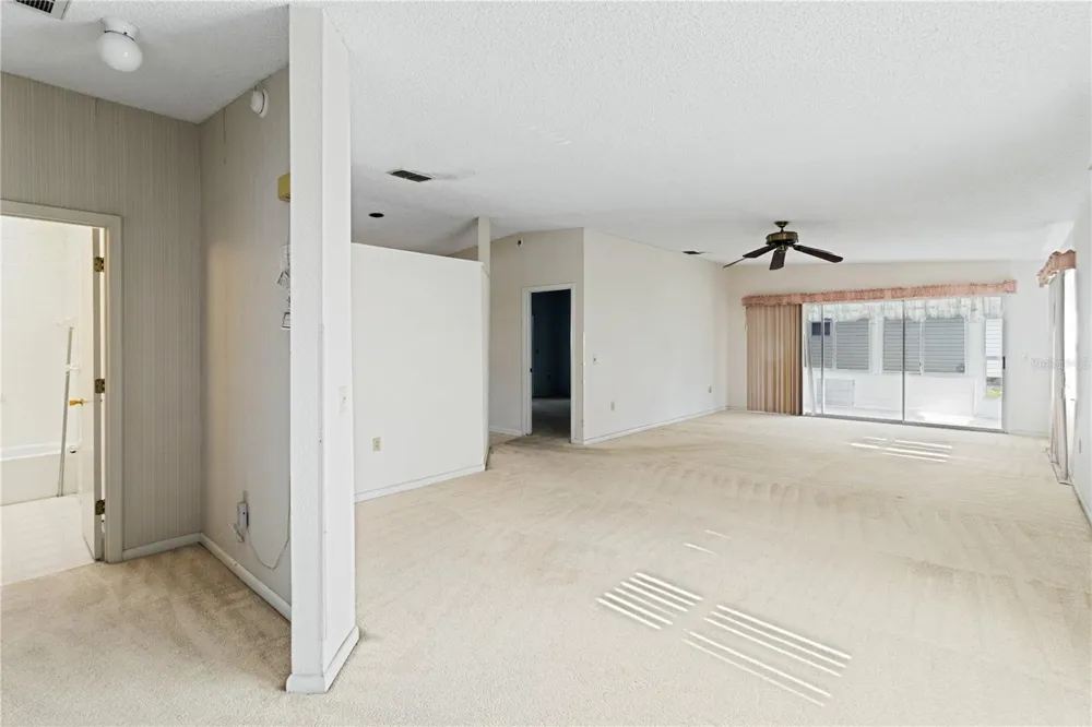 3433 GLEN ABBEY LANE Lakeland, FL 33810