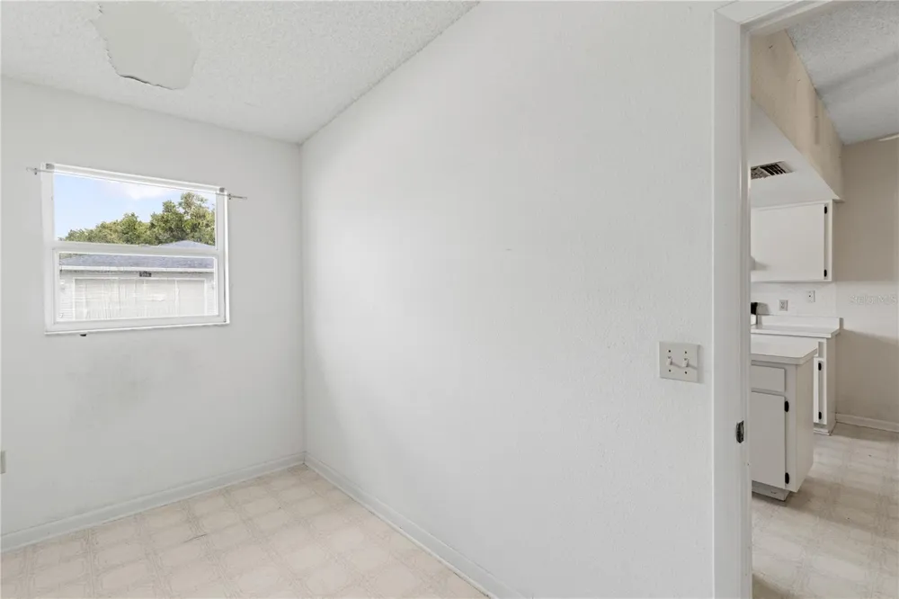 3433 GLEN ABBEY LANE Lakeland, FL 33810