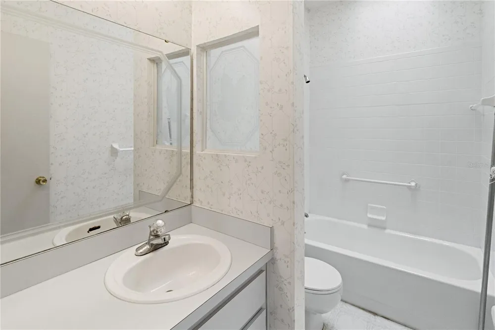 3433 GLEN ABBEY LANE Lakeland, FL 33810