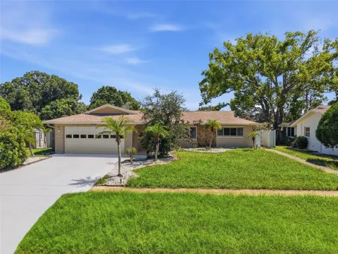 1403 GARDEN AVENUE
