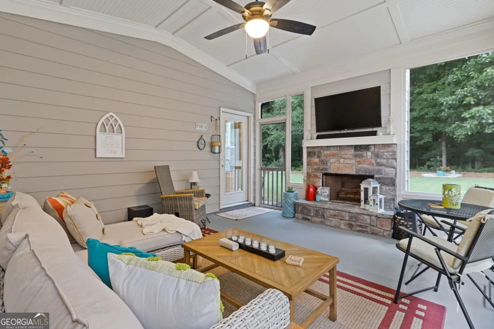 557 Rocky Springs DR Jefferson, GA 30549